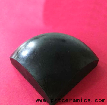 Transducteur de mat&eacute;riau composite &agrave; ultrasons