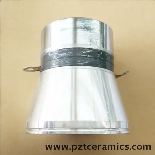 Capteur de nettoyage &agrave; ultrasons pour le nettoyage industriel